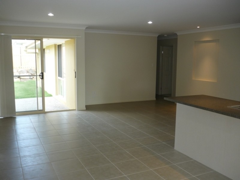3 Lenton Street, Coomera QLD 4209