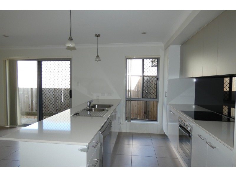 74 Yarrambat Rise, Upper Coomera QLD 4209
