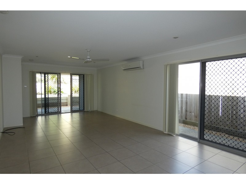 74 Yarrambat Rise, Upper Coomera QLD 4209