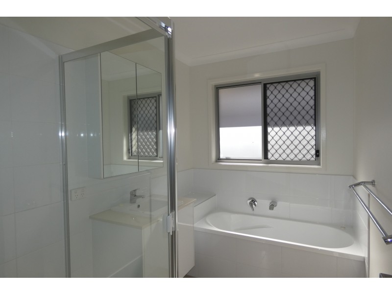 74 Yarrambat Rise, Upper Coomera QLD 4209