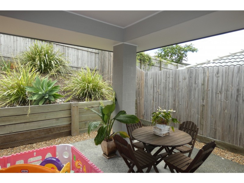 74 Yarrambat Rise, Upper Coomera QLD 4209