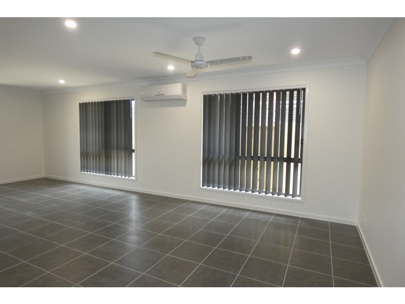 5 Seabank Court, Coomera QLD 4209