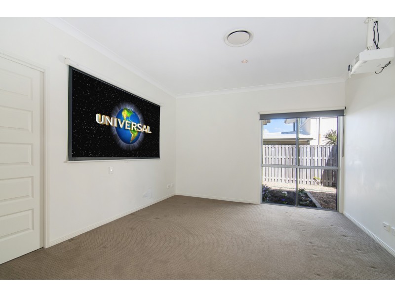 22 Peregrine Crescent, Coomera QLD 4209