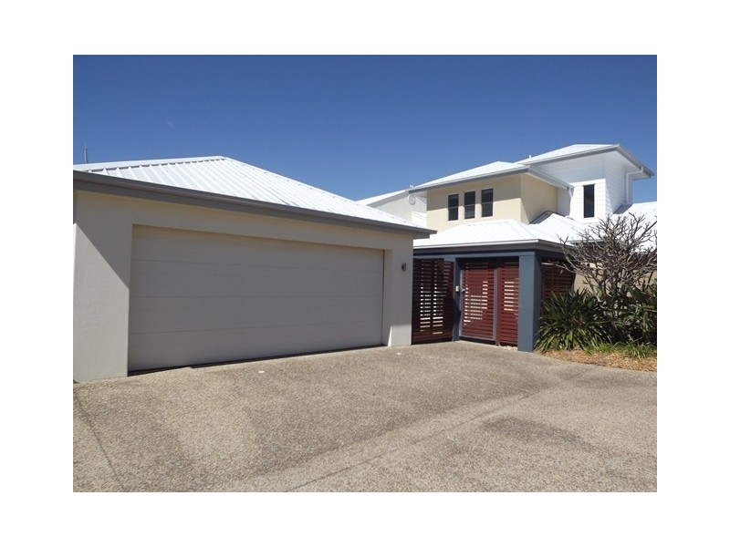 43 Brindabella Close, Coomera Waters QLD 4209