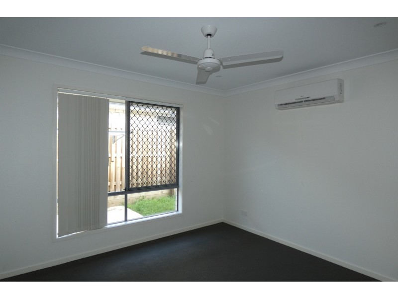 22 Spica Crescent, Coomera QLD 4209