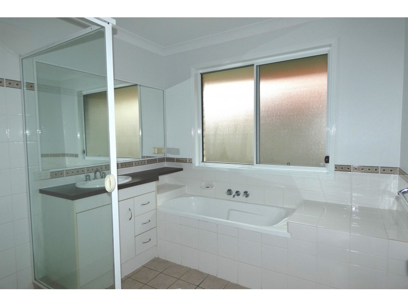 37 Mada Drive, Upper Coomera QLD 4209