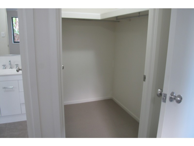 1a John Crescent, Pimpama QLD 4209