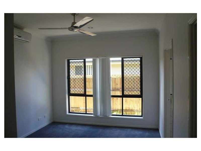 10 Santana Road, Coomera QLD 4209