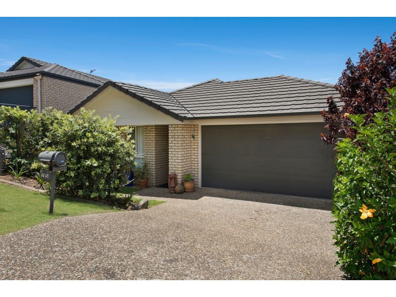 25 Mungana Drive, Upper Coomera QLD 4209
