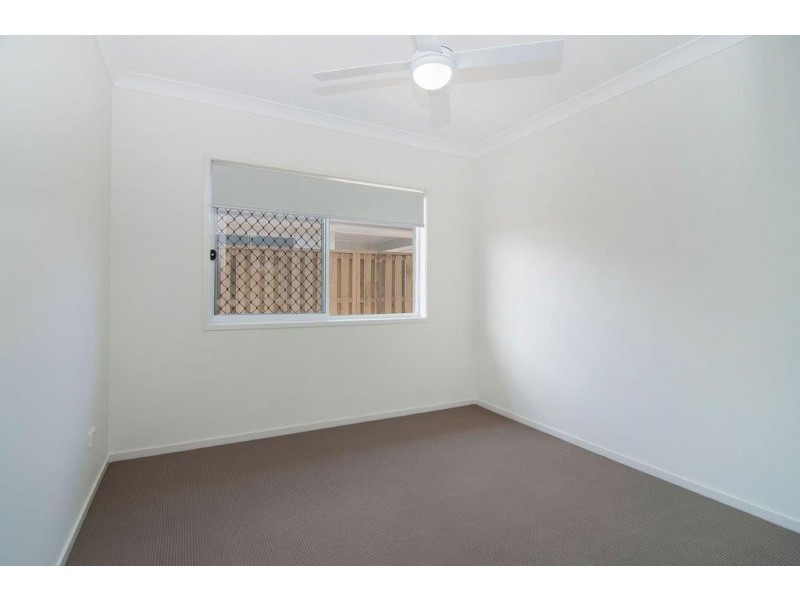 12 Cudmore Street, Pimpama QLD 4209