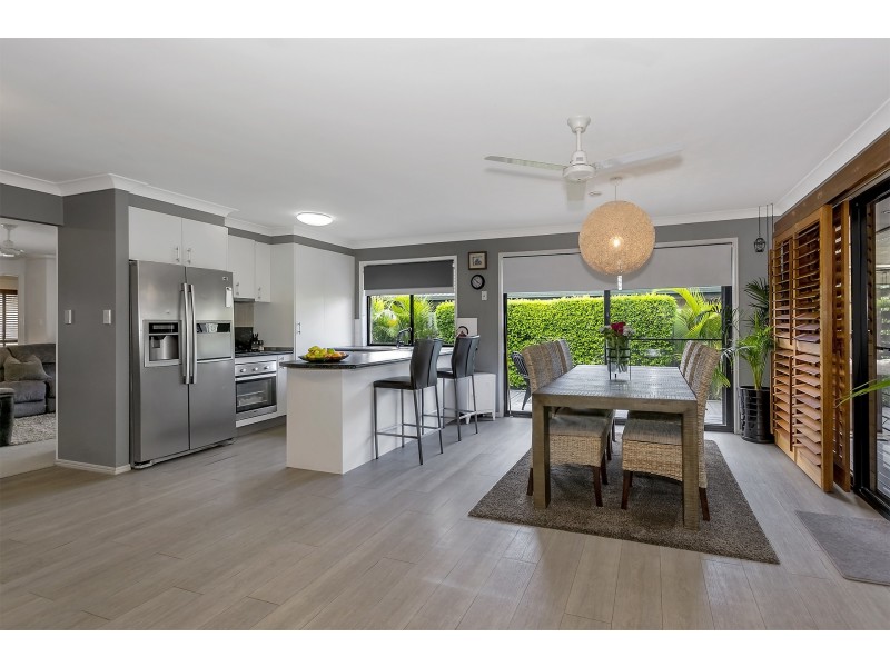 16 Prefect Close, Upper Coomera QLD 4209