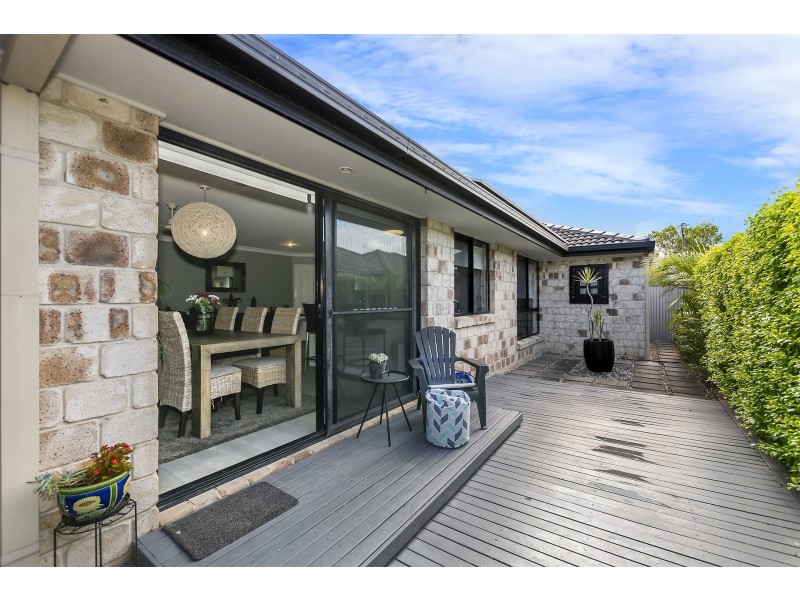 16 Prefect Close, Upper Coomera QLD 4209