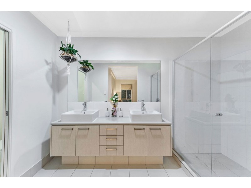 3 Wolseley Way, Upper Coomera QLD 4209