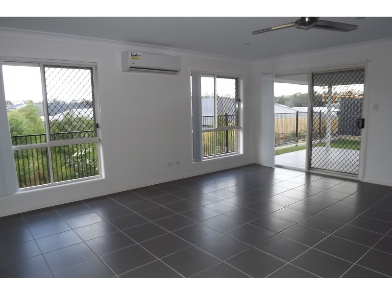 27 Gemini Circuit, Coomera QLD 4209