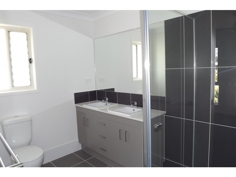 27 Gemini Circuit, Coomera QLD 4209