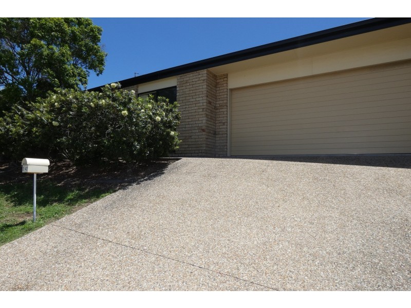 2/42 Goldcrest Drive, Upper Coomera QLD 4209