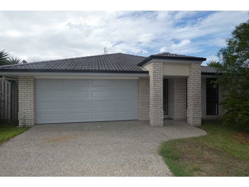 7 Kabi Place, Pacific Pines QLD 4211