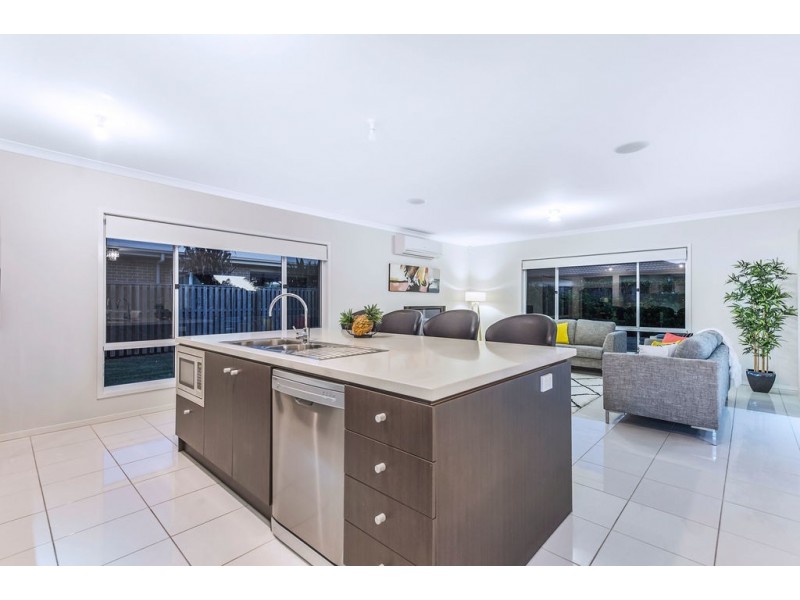 1 Yatala Street, Pimpama QLD 4209