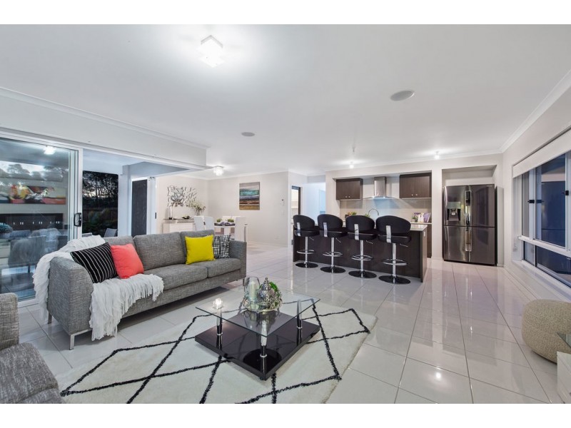 1 Yatala Street, Pimpama QLD 4209