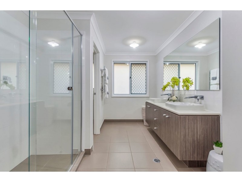 1 Yatala Street, Pimpama QLD 4209