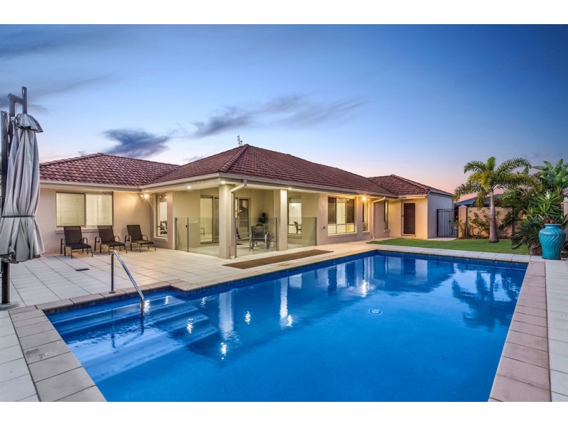 11 Leander Circuit, Oxenford QLD 4210