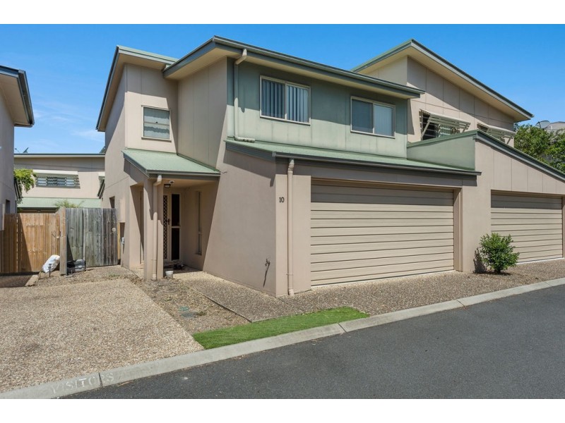10/2 Weir Drive, Upper Coomera QLD 4209