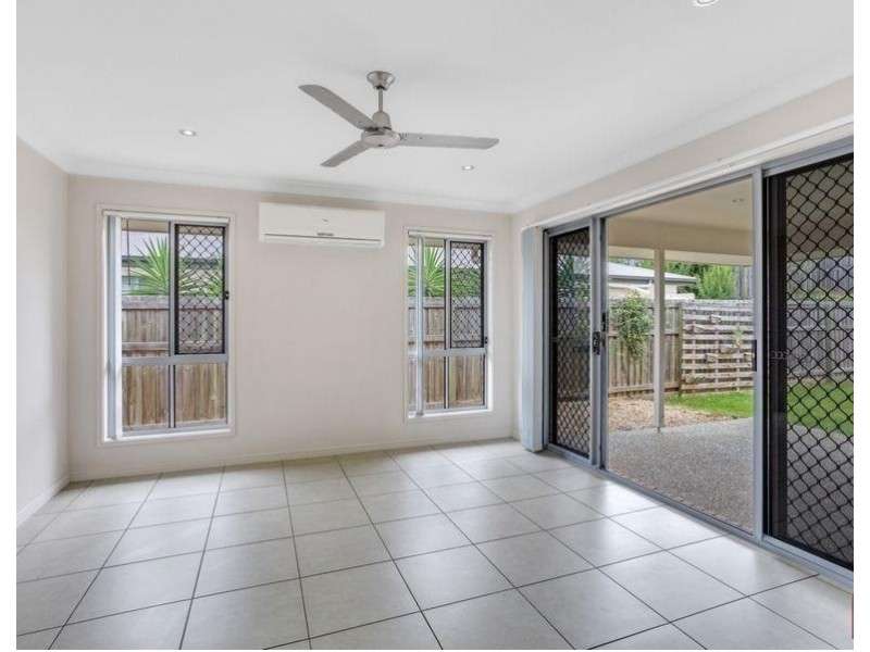 42 Richardson Crescent, Upper Coomera QLD 4209