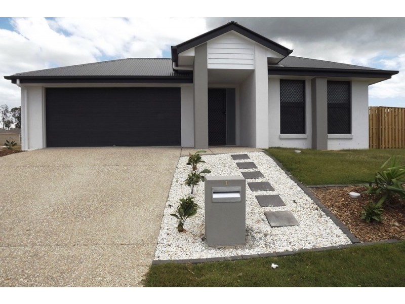 1 McWilliam Street, Pimpama QLD 4209
