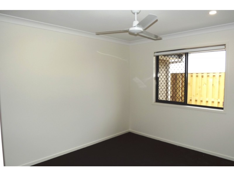 1 McWilliam Street, Pimpama QLD 4209