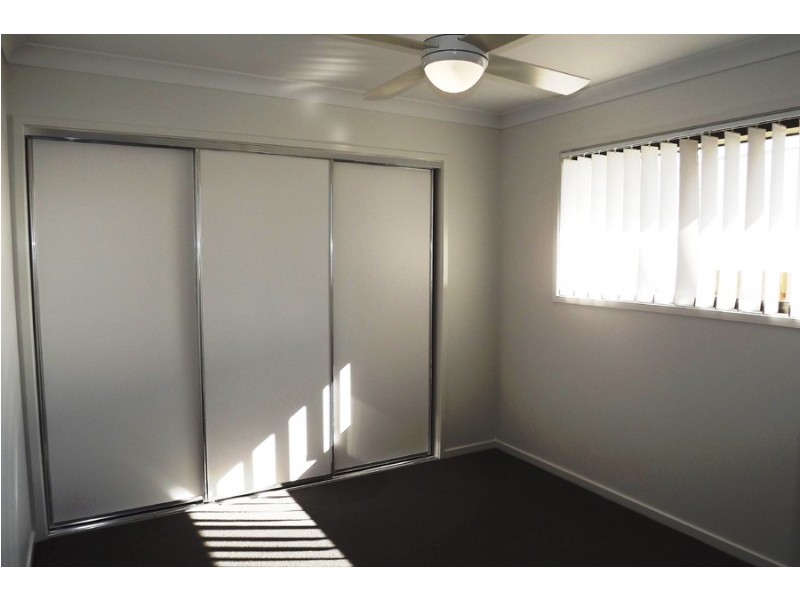 17 Milbrook Crescent, Pimpama QLD 4209