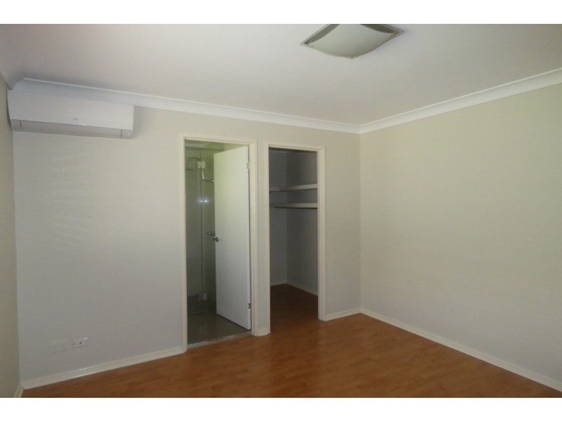 18 Masters Street, Arundel QLD 4214