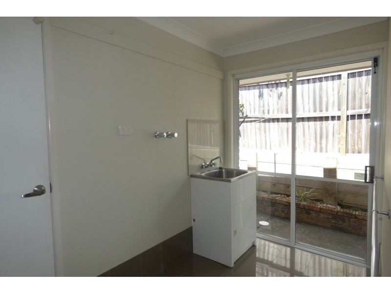 18 Masters Street, Arundel QLD 4214