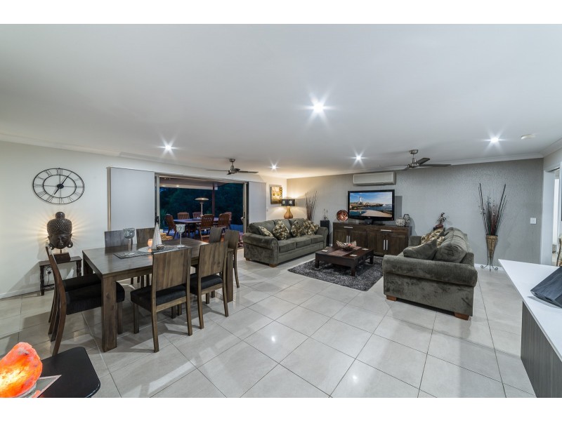 26 Coachella Crescent, Upper Coomera QLD 4209