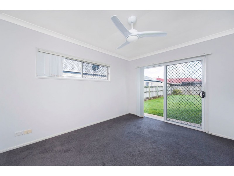 8 Linda Way, Upper Coomera QLD 4209