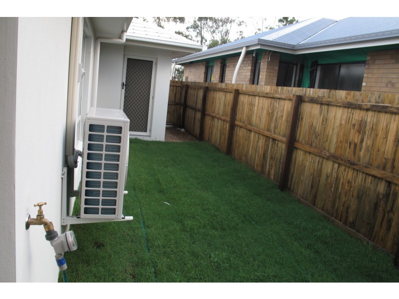 13 Coorong Street, Coomera QLD 4209