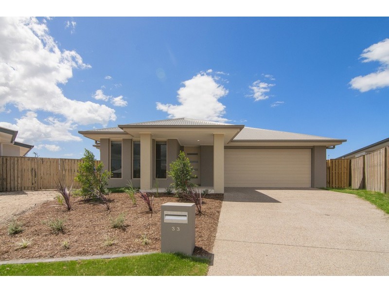 33 Stinson Circuit, Coomera QLD 4209
