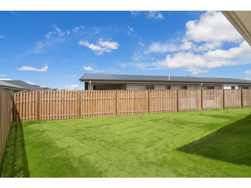 33 Stinson Circuit, Coomera QLD 4209