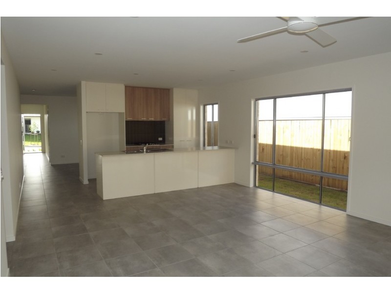 17 Boston Terrace, Coomera QLD 4209