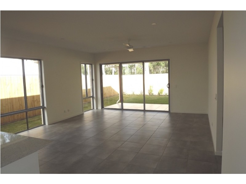 17 Boston Terrace, Coomera QLD 4209