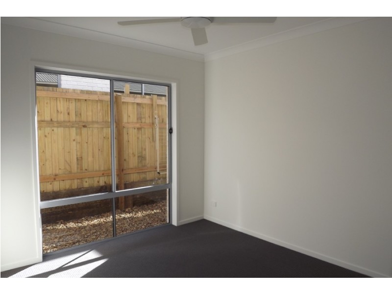 17 Boston Terrace, Coomera QLD 4209