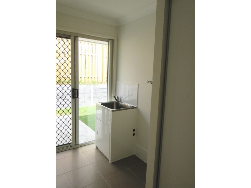 122 Edwardson Drive, Coomera QLD 4209