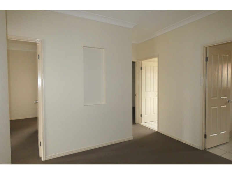 3 Firecrest Close, Upper Coomera QLD 4209