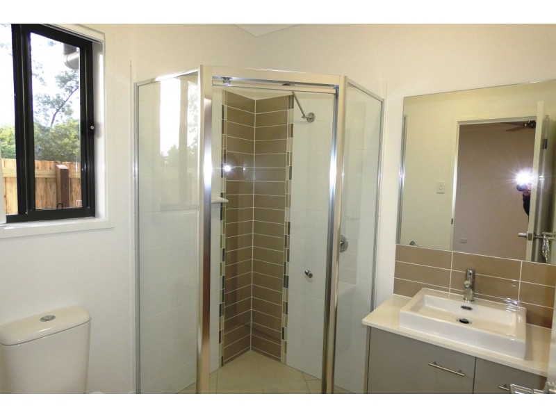 3 Perry Place, Coomera QLD 4209