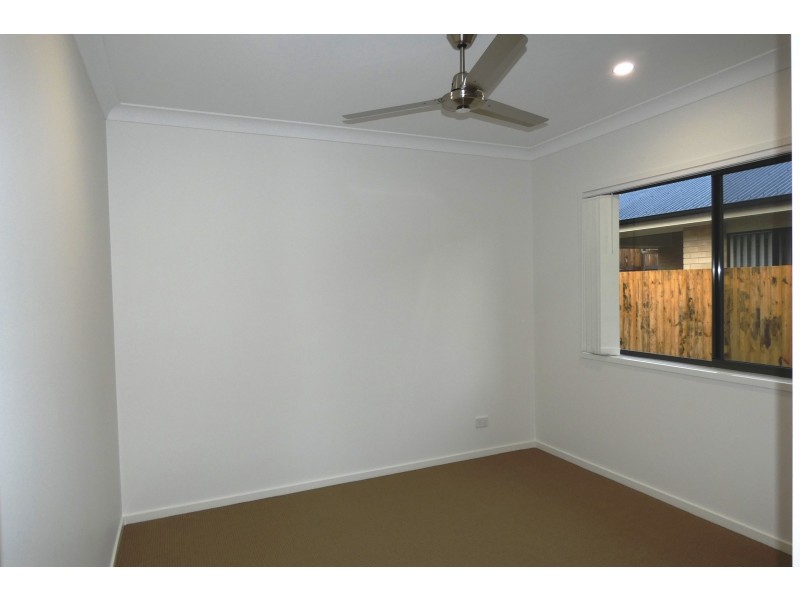 3 Perry Place, Coomera QLD 4209