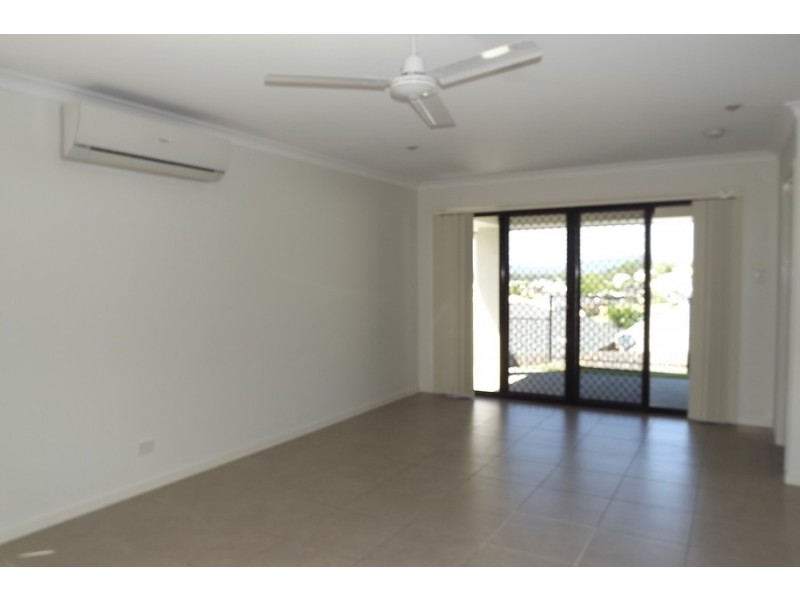 12 Gresswell Crescent, Upper Coomera QLD 4209