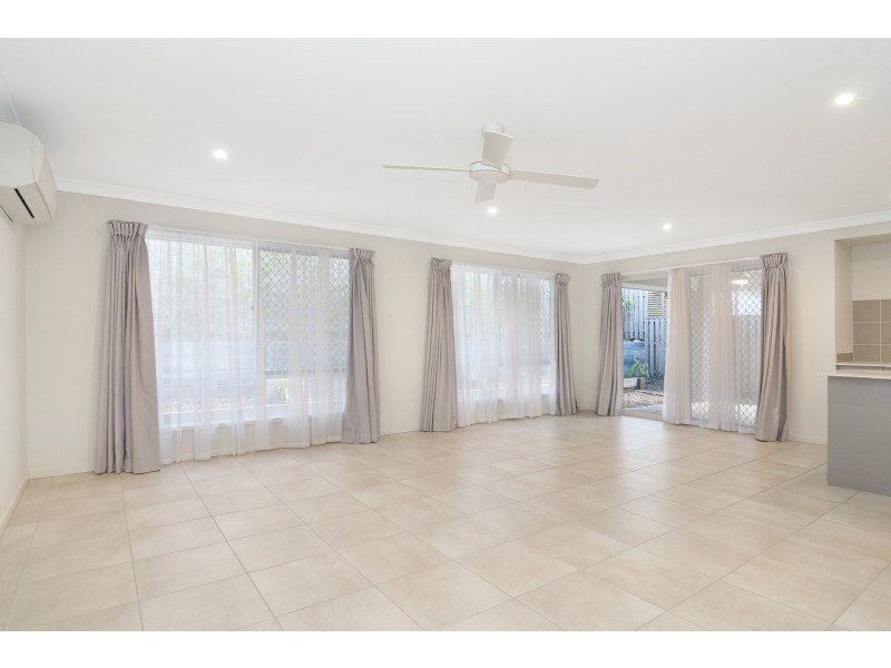 536 Gainsborough Drive, Pimpama QLD 4209