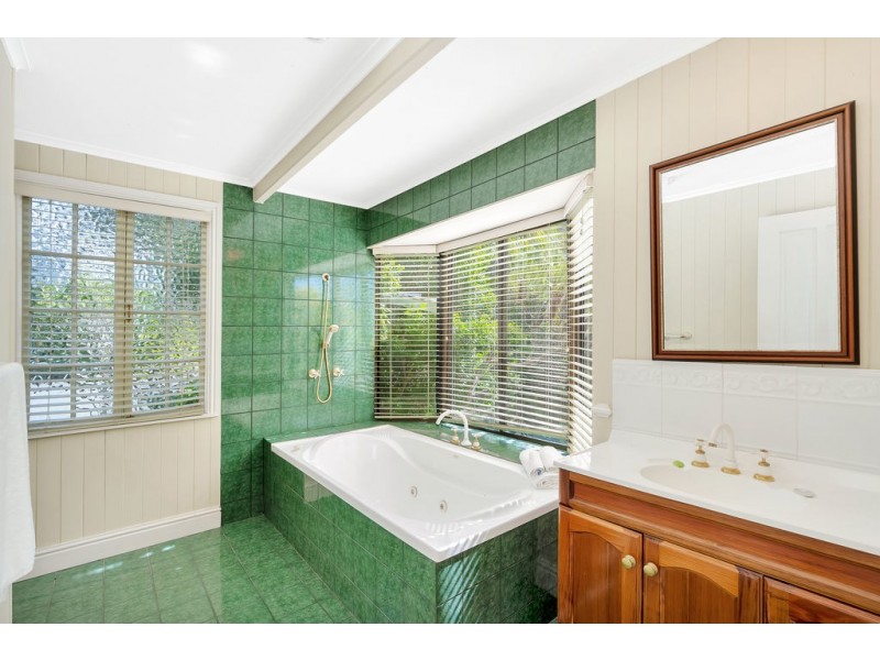 1525 Tamborine Oxenford Road, Wongawallan QLD 4210