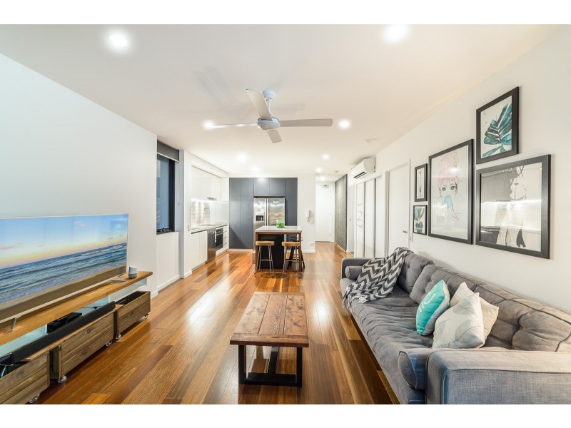 215/1 Hart Street, Ashmore QLD 4214