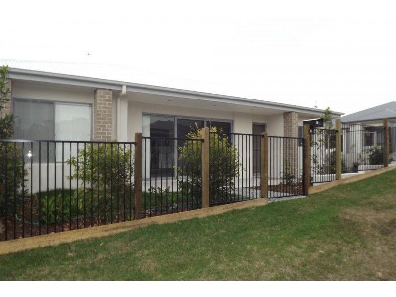 1/7 Wild Kaiser Road, Coomera QLD 4209