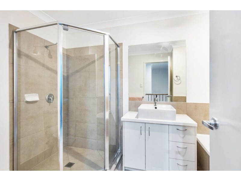 7/2 Pandanus Place, Upper Coomera QLD 4209